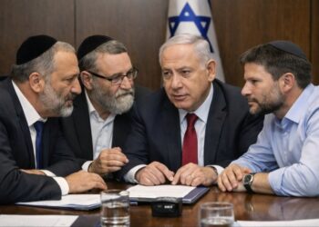 רה”מ בפגישת חרום עם גפני דרעי וסמוטריץ’ בעקבות המשבר