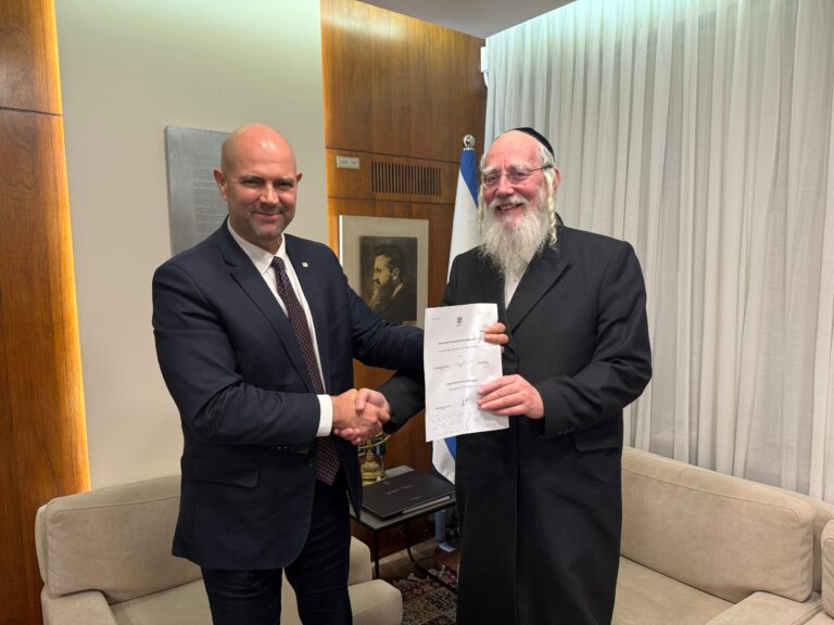 אייכלר הגיש התפטרותו מהכנסת ונשא נאום תקיף