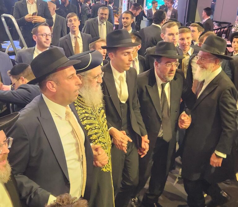 קבלו טעימה מחתונת בן רה"ע בית שמש ובת הרב הורביץ