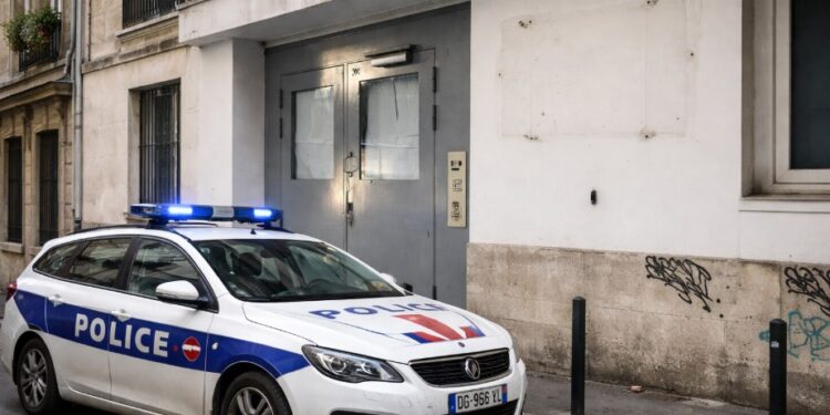 פריז: בית הספר של חב”ד הושחת וניזוק