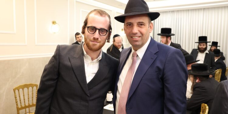 אחרי שנה וחצי רפי פרלשטיין עוזב את לשכת ראש העיר