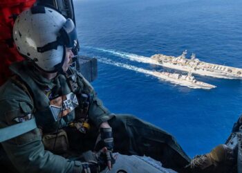 ארה”ב ממשיכה לרכז כוחות סביב איראן; טראמפ מאבד סבלנות