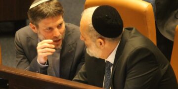 סמוטריץ תוהה על החרדים: הפכו את היועמשית של הוועדה לרשכבה”ג