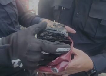 צפו: מזעזע – התפילין שהיו באופנוע המשטרתי נשרפו