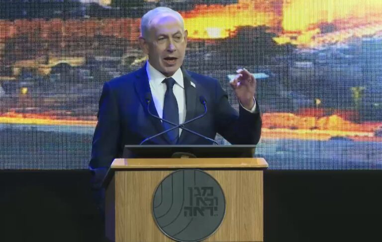 נתניהו ברוח המגילה: ציר מהודו ועד כוש נגד איראן