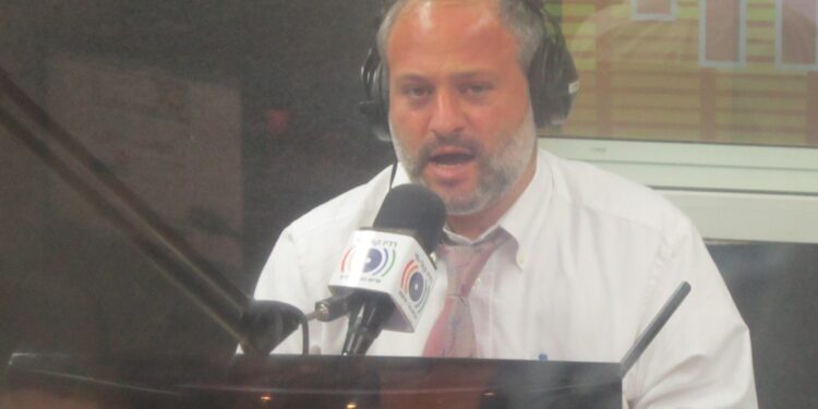 בצלאל קאהן הודיע על עזיבתו את רדיו קול חי