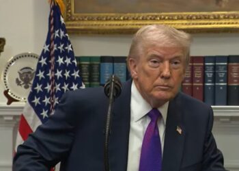 טראמפ תוקף את הנשיא הרצוג: הוא צריך להתבייש