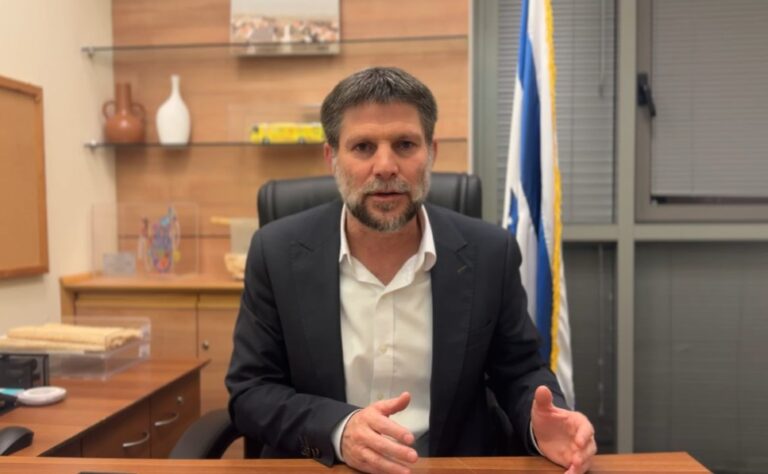 סמוטריץ' מגיב להפסד: חלקים בליכוד חברו לאופוזיציה