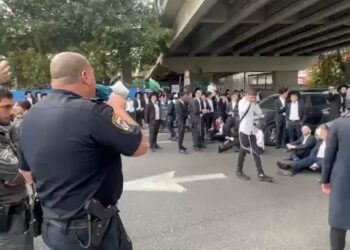 הפלג יצאו להפגין בעקבות המעצרים: כביש 4 נחסם