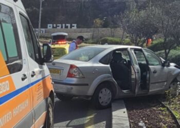 דרמה בכניסה לירושלים: כוחות משטרה וחבלנים הוקפצו לרכב עם שב”ח