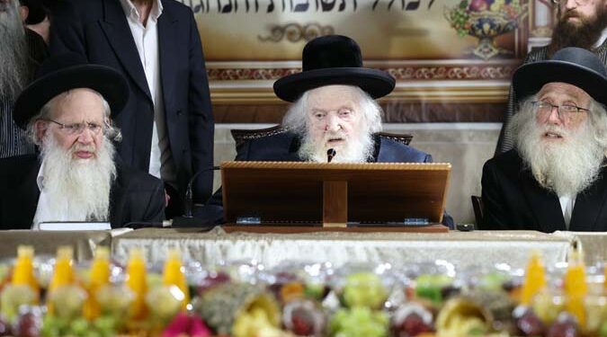 טו’ בשבט אצל מרן הגר”מ שטרנבוך שליט”א