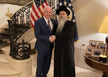 בלגיה: השגריר האמריקאי נפגש עם אב”ד האג