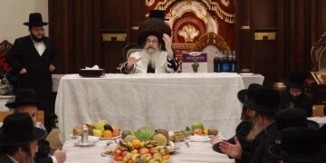 טיש טו’ בשבט בחצר הקודש נדבורנה אלעד