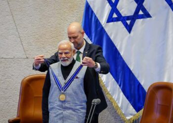 הכנסת קיבלה את ראש ממשלת הודו בטקס חגיגי