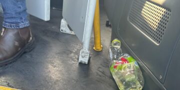 דרמה באוטובוס בדרך לביתר: נוסע ניסה להצית ילד