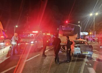 שלשוה תושבי טירה נורו למוות בבית ברל בשרון