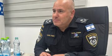 4 שנים להיעדרותו: מפקד מחוז ש”י נפגש עם אמו של מוישי