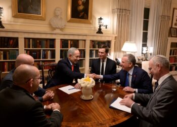 נתניהו נחת בוושינגטון והחל בפגישות הכנה למפגש עם טראמפ