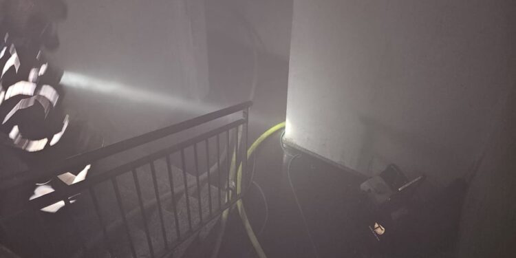 מודיעין עילית: שריפה פרצה בישיבת קרלין – לוחמי האש השיגו שליטה