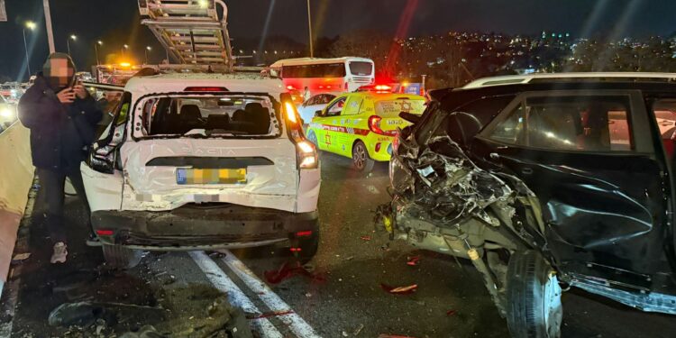 שבעה פצועים בתאונת שרשרת בכביש ירושלים – ת”א