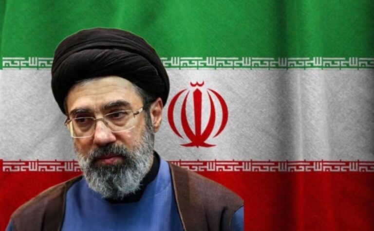 באיראן הודיעו על מוג'תבא ח'אמנאי כיורש לאביו