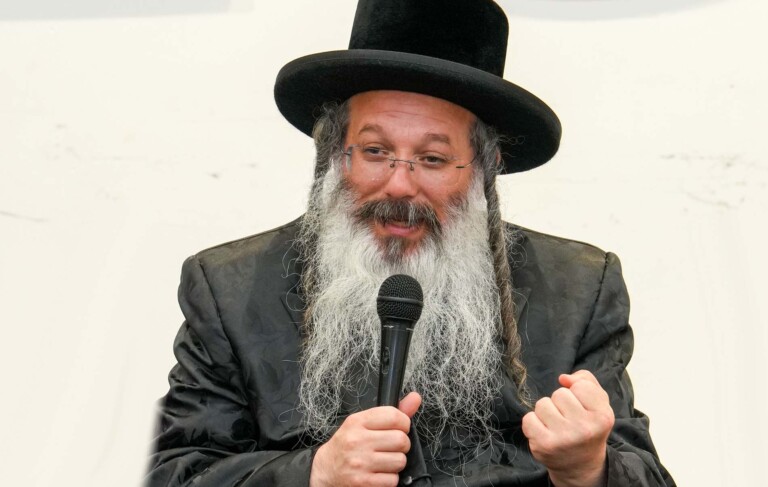 שתי דקות של אור – הרב שמעון שנייבלג עם נקודה מאור החיים הקדוש