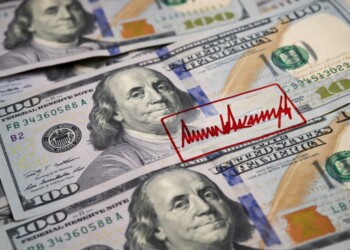 תקדים בארה”ב: חתימת טראמפ תופיע על שטר הדולר