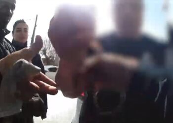 גנב רכב מחריש והתחזה למשטרה – לבסוף נעצר