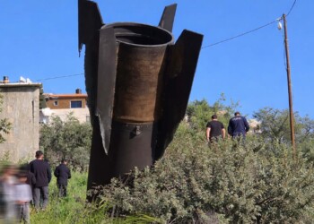 צפו: חלק טיל עצום נפל ליד צומת גיתי אבישר