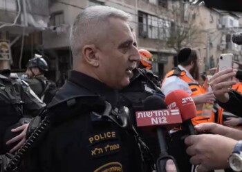 סגן מפקד המחוז בזירה בבני ברק