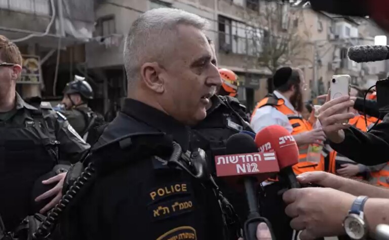 סגן מפקד המחוז בזירה בבני ברק