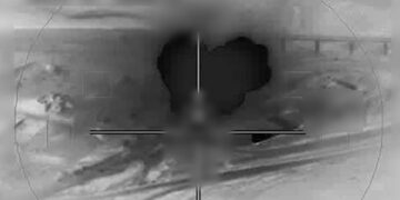 צפו: מטוס הקרב הישראלי משמיד משגר טעון באיראן