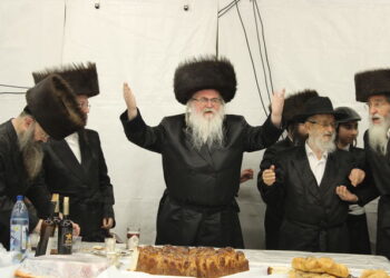 פורים בחצר הקודש ביאלא