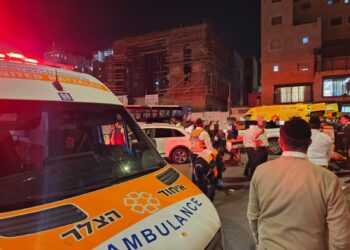 ביתר עילית: בן 11 נפגע מאוטובוס – מצבו אנוש