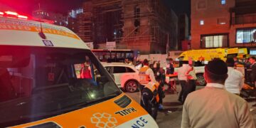 ביתר עילית: בן 11 נפגע מאוטובוס – מצבו אנוש