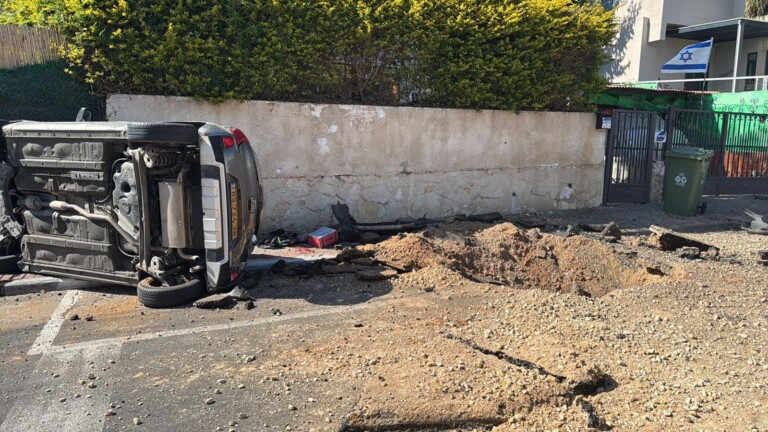 נזק לרכוש באזור המרכז בשני מטחים מאיראן בהפרש של כשעה