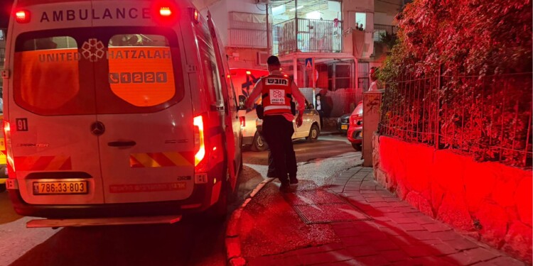 בני ברק: בן 10 נפל מגובה – מצבו בינוני