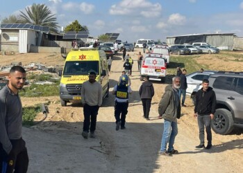 טיל לדרום: רופא נפצע קשה ובנו התינוק באורח קל