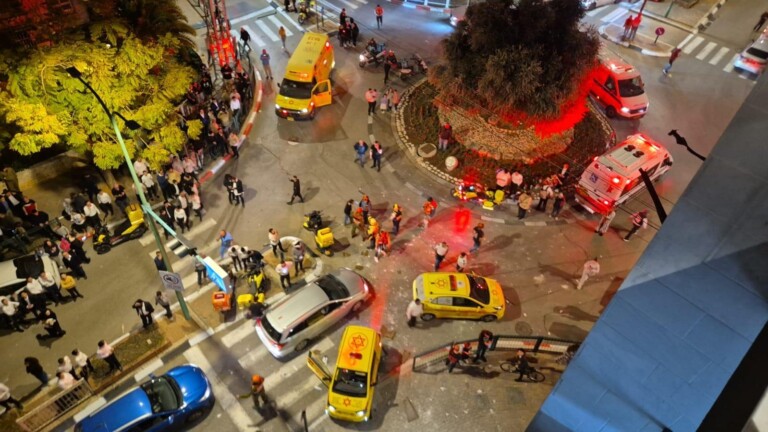 טיל מצרר שוגר לאזור המרכז - נפילות במרכז בני ברק