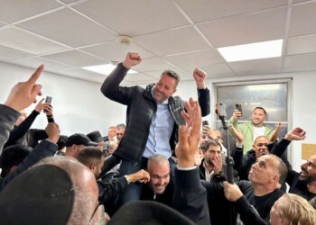 האיש שכיהן כמנכ”ל ב-3 רשויות נבחר לראש עיריית עכו