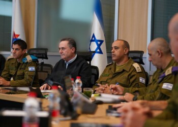 שר הביטחון: חיסלנו הלילה את מפקד חיל הים של משמרות המהפכה