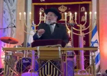 צפו: הגילויים המדהימים של בכירי מערכת הביטחון לרב הראשי לישראל