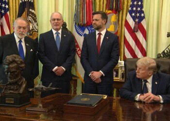 טראמפ: הפסקת האש עם לבנון תוארך בשלושה שבועות