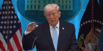 טראמפ: תוך 4 שעות נחזיר את איראן לתקופת האבן