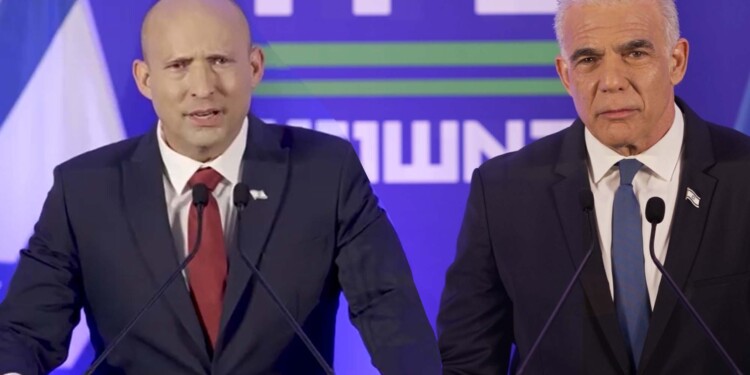 בנט ולפיד בהצהרה משותפת: אנחנו דוהרים קדימה לניצחון
