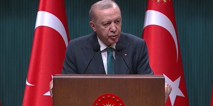 ארדואן מאיים צבאית על ישראל