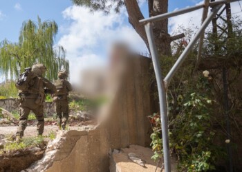 צה”ל השלים את כיתור עיירת החיזבאללה בינת ג׳בייל