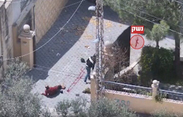 צפו: כך מחבלי חיזבאללה נכנעו בבינת ג'בייל