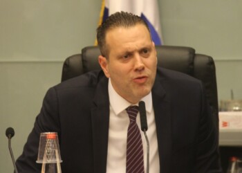 השר מיקי זוהר נחקר היום במשטרה