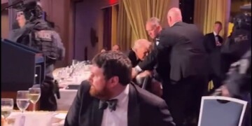 חמוש פתח באש והנשיא טראמפ וסגנו הוברחו ע”י השירות החשאי